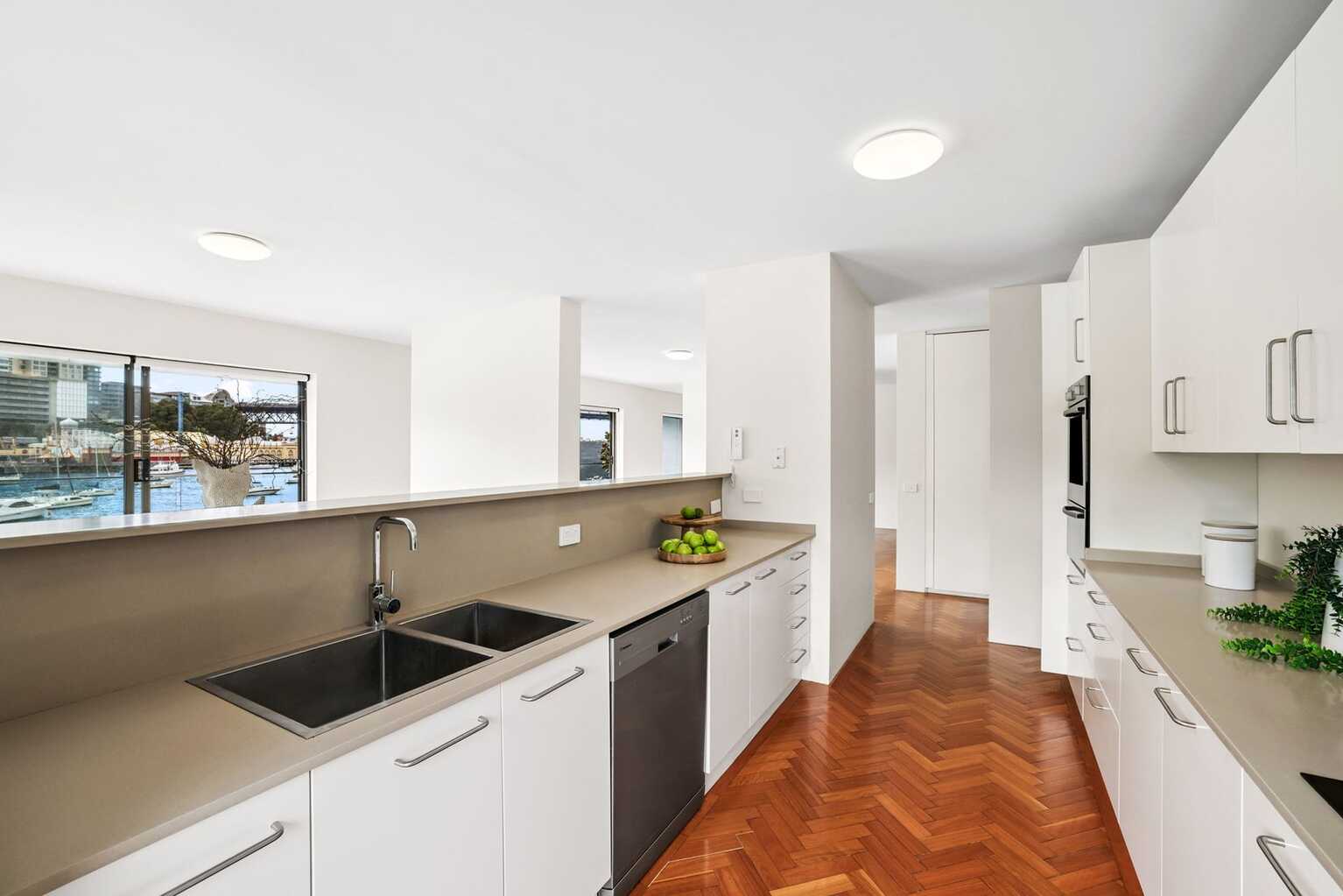5/33 East Crescent Street McMahons Point 5/33 East Crescent Street McMahons Point