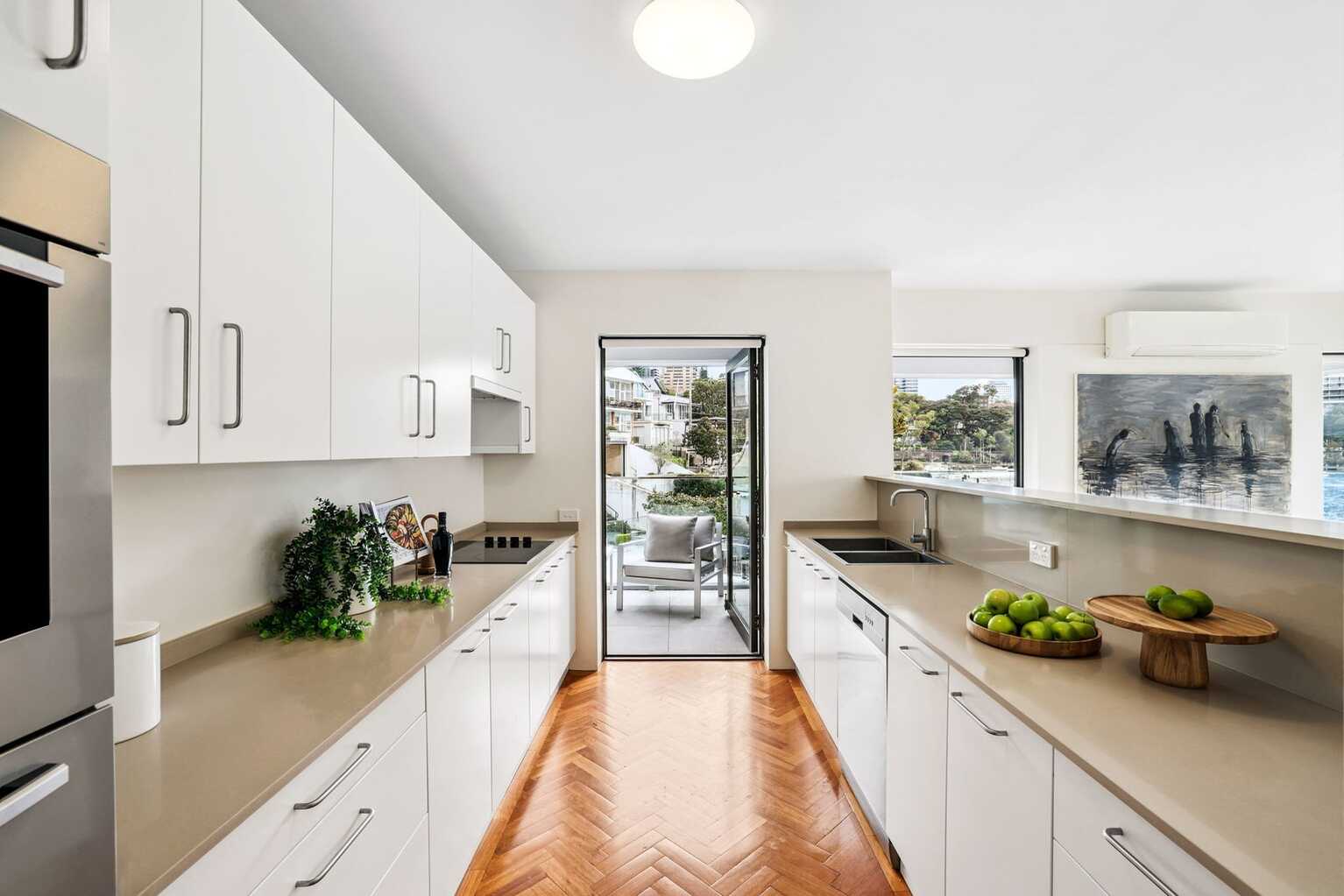 5/33 East Crescent Street McMahons Point 5/33 East Crescent Street McMahons Point