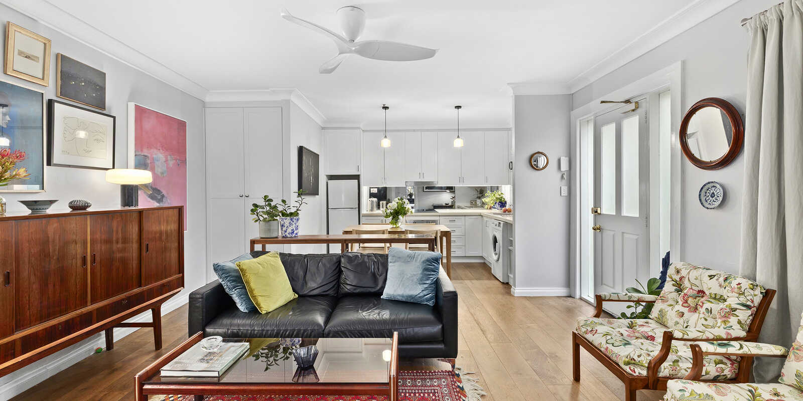 19/3 McDonald Street Potts Point 19/3 McDonald Street Potts Point
