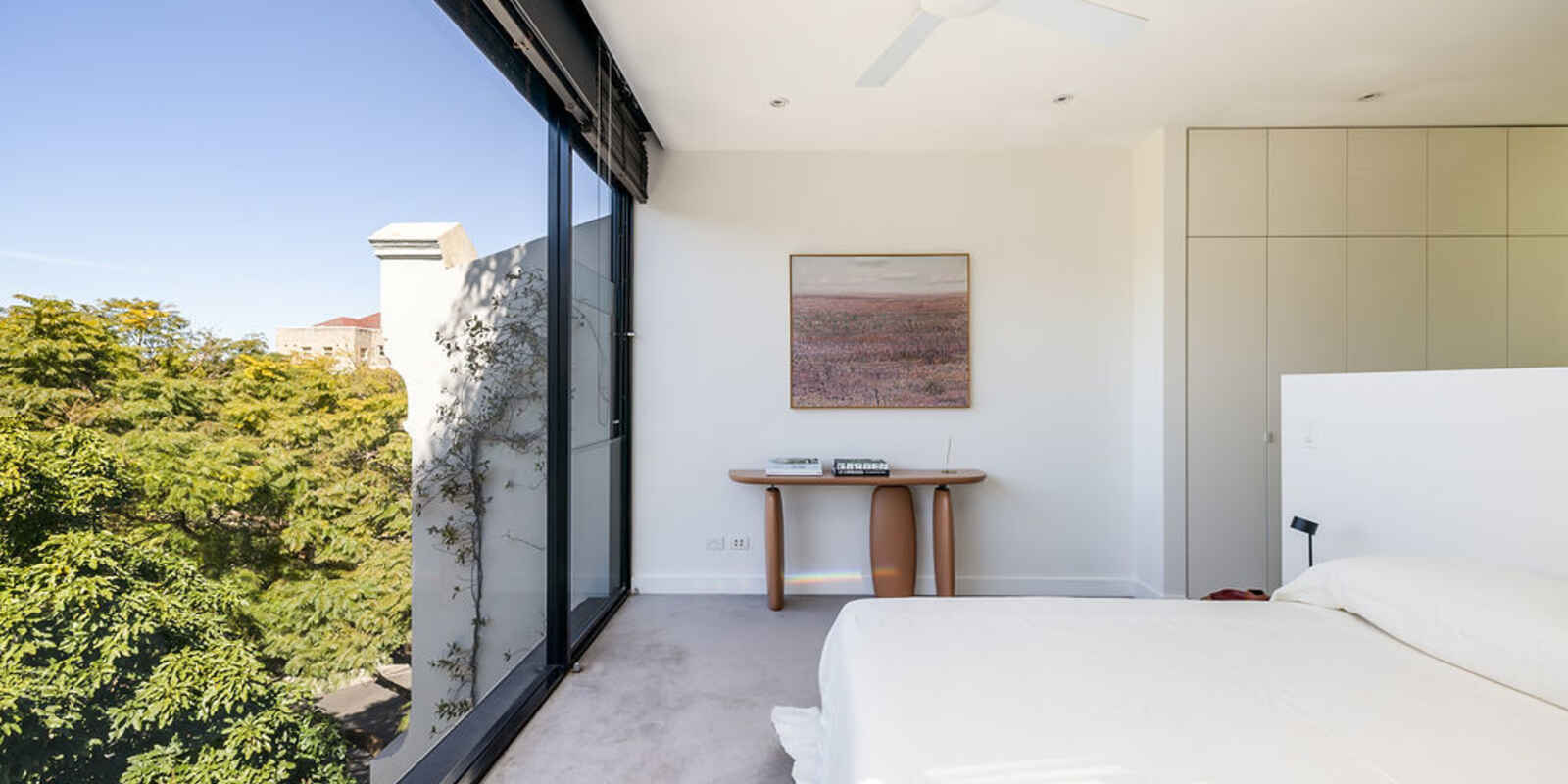 11 Roslyn Gardens Elizabeth Bay