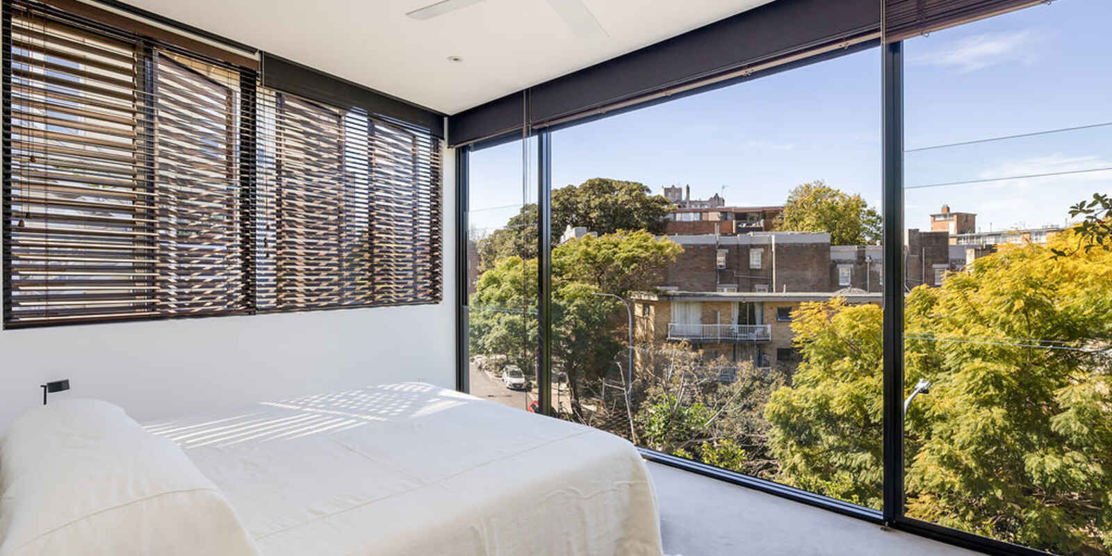 11 Roslyn Gardens Elizabeth Bay