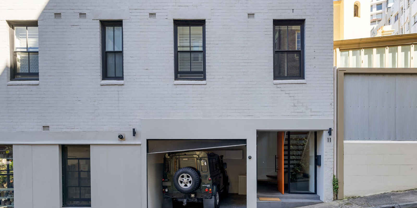 11 Roslyn Gardens Elizabeth Bay