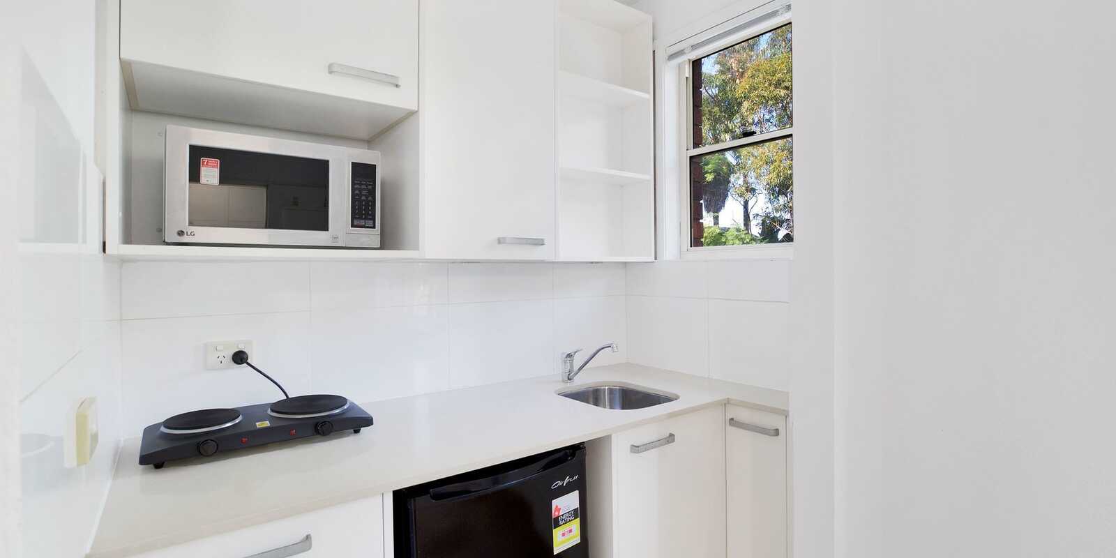 12/76 Elizabeth Bay Road Elizabeth Bay