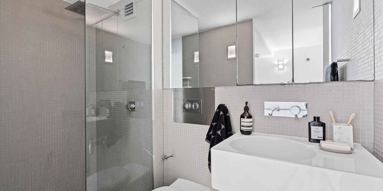 612/227 Victoria Street Darlinghurst 612/227 Victoria Street Darlinghurst