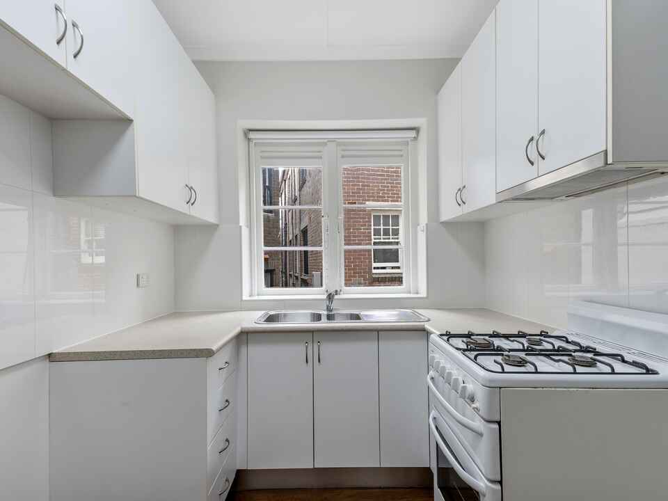 8/2 Clapton Place Darlinghurst