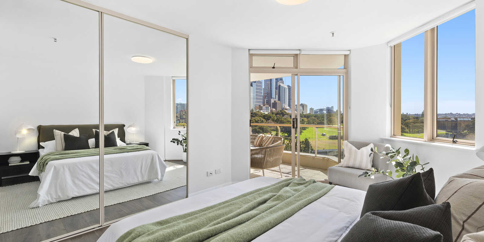 1005/63 Crown Street Woolloomooloo 1005/63 Crown Street Woolloomooloo