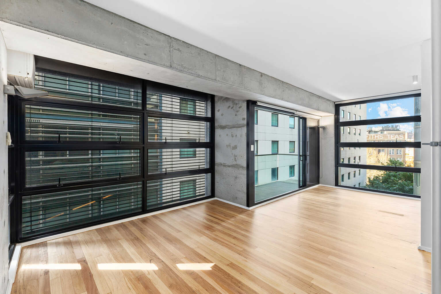 801/21 Alberta Street Sydney