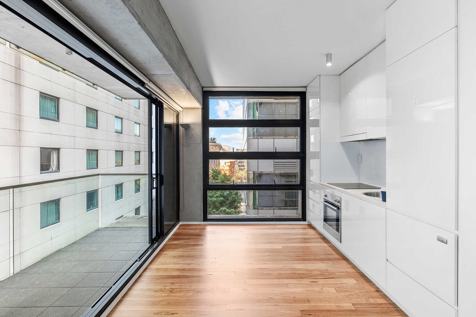 801/21 Alberta Street Sydney