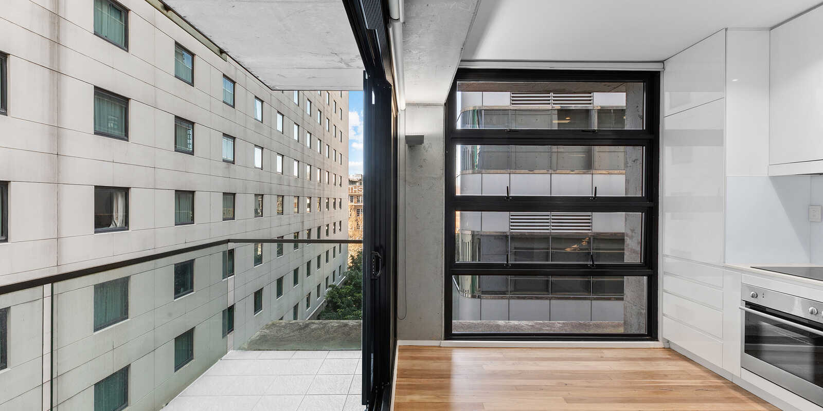 801/21 Alberta Street Sydney