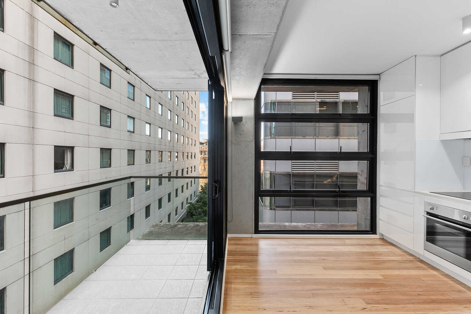801/21 Alberta Street Sydney
