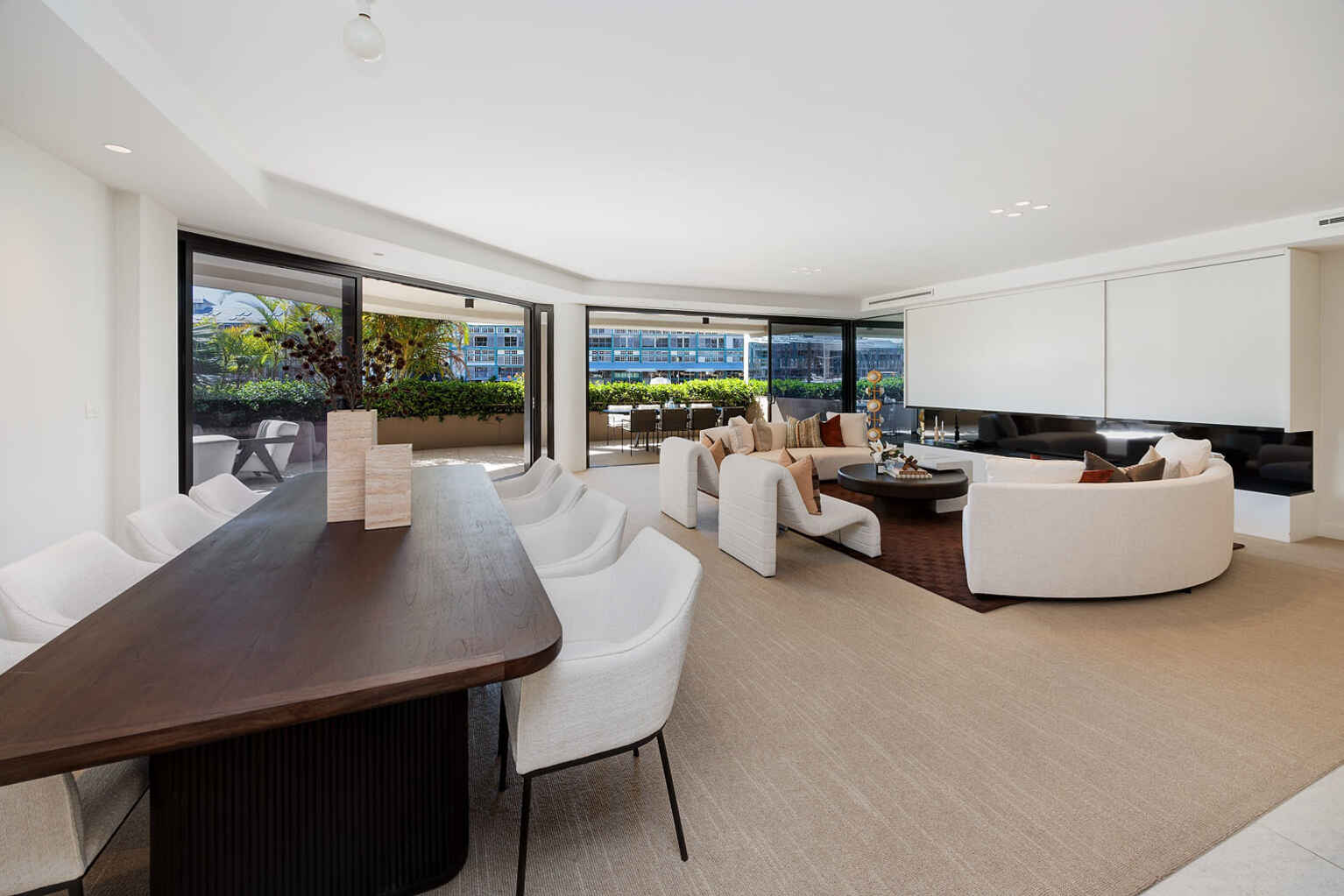 10/10 Lincoln Crescent Woolloomooloo 10/10 Lincoln Crescent Woolloomooloo