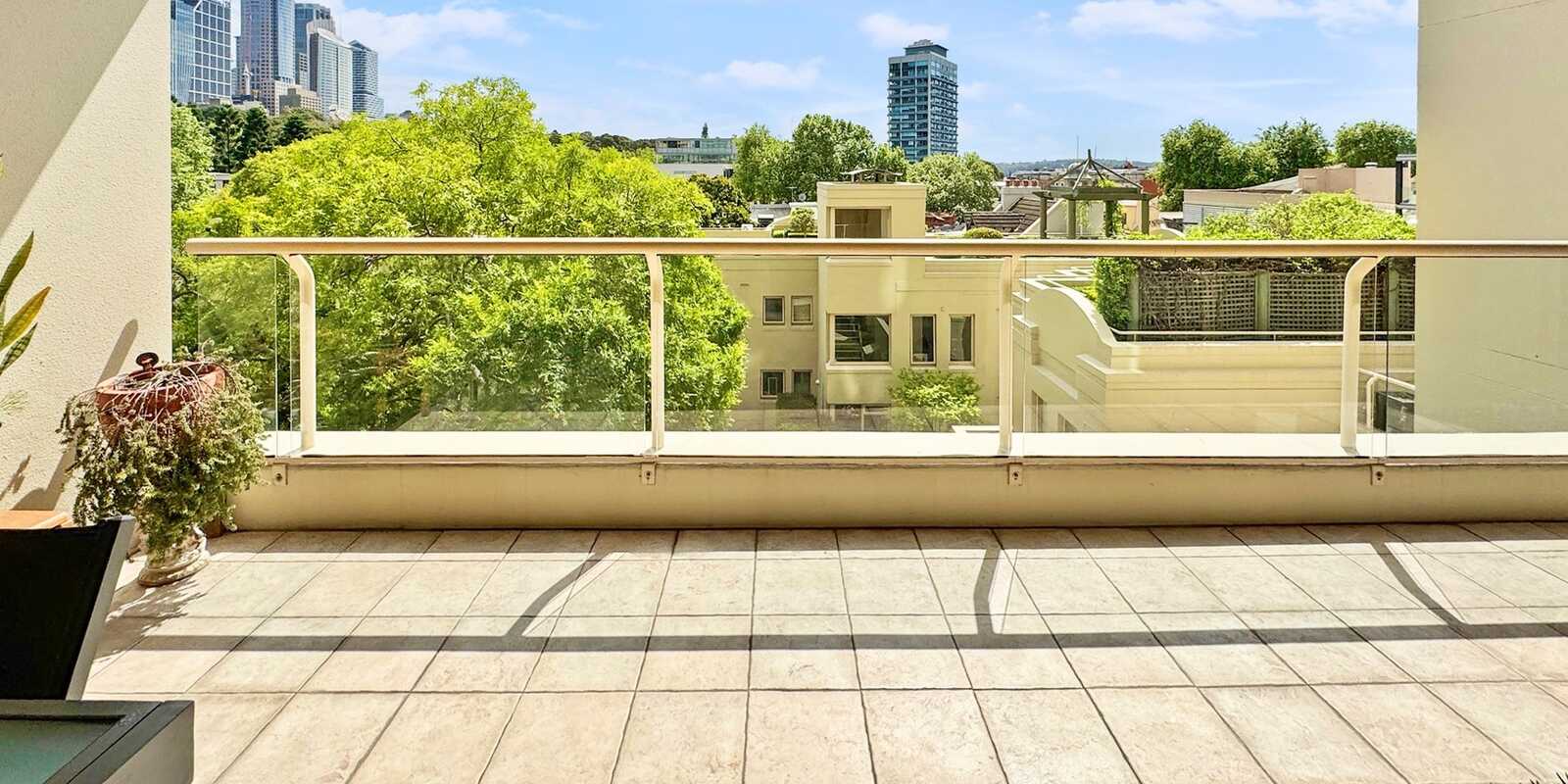 310/63 Crown Street Woolloomooloo 310/63 Crown Street Woolloomooloo