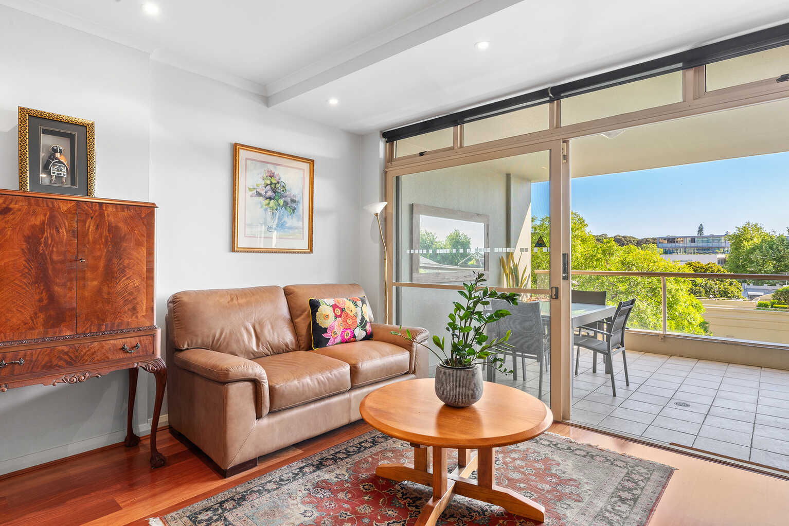 310/63 Crown Street Woolloomooloo 310/63 Crown Street Woolloomooloo