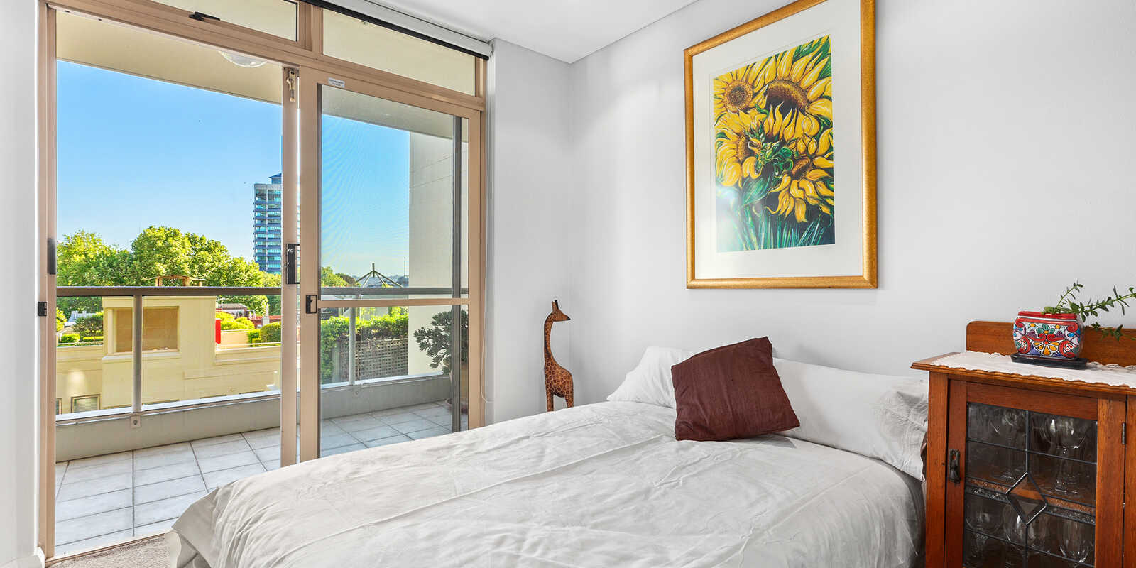 310/63 Crown Street Woolloomooloo 310/63 Crown Street Woolloomooloo
