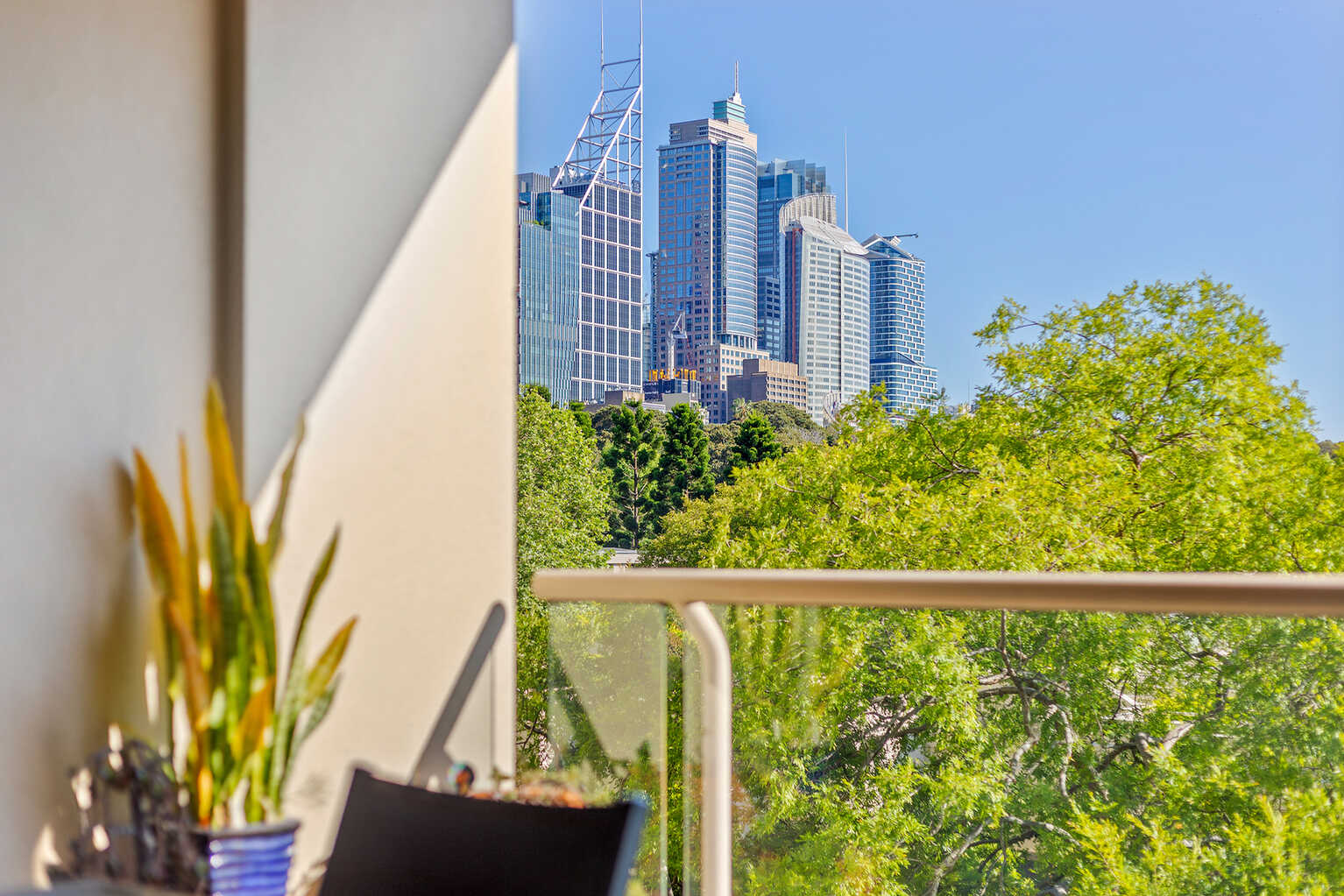 310/63 Crown Street Woolloomooloo 310/63 Crown Street Woolloomooloo