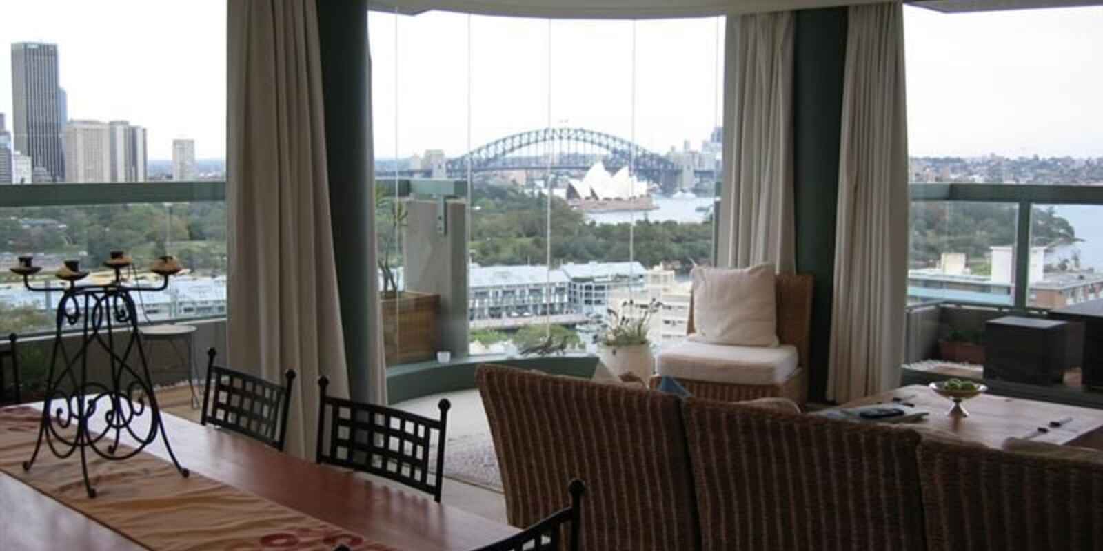 902/7 Rockwall Crescent Potts Point