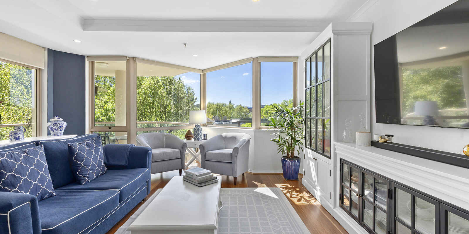 303/63 Crown Street Woolloomooloo