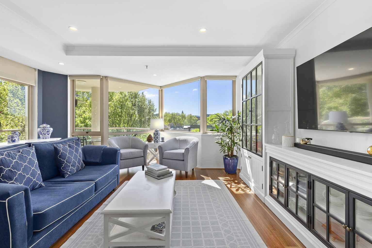 303/63 Crown Street Woolloomooloo