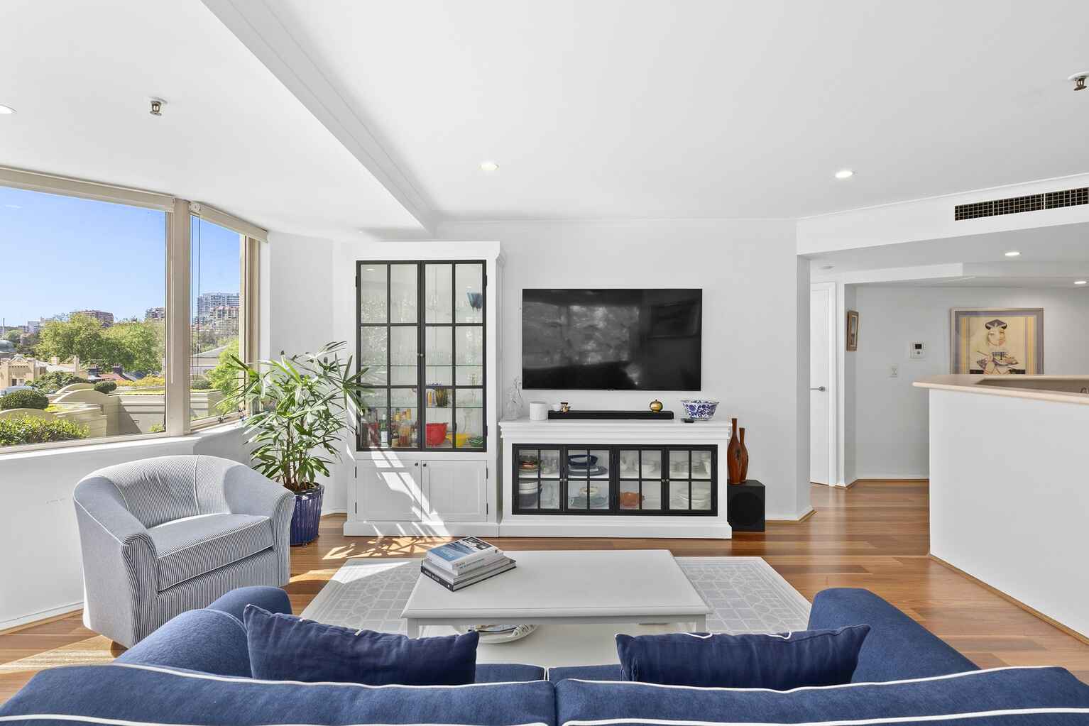 303/63 Crown Street Woolloomooloo