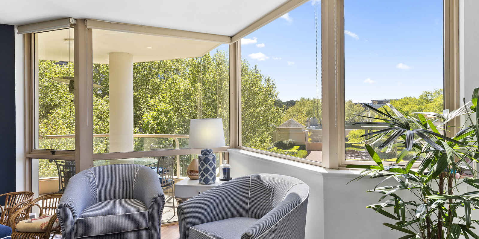 303/63 Crown Street Woolloomooloo