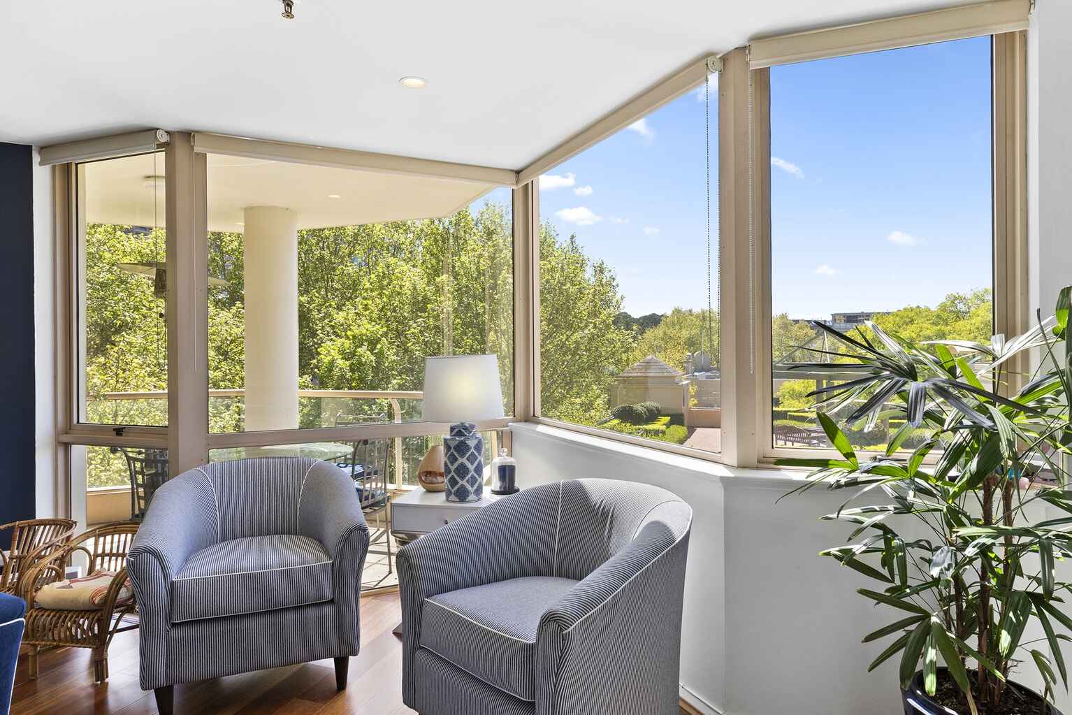 303/63 Crown Street Woolloomooloo