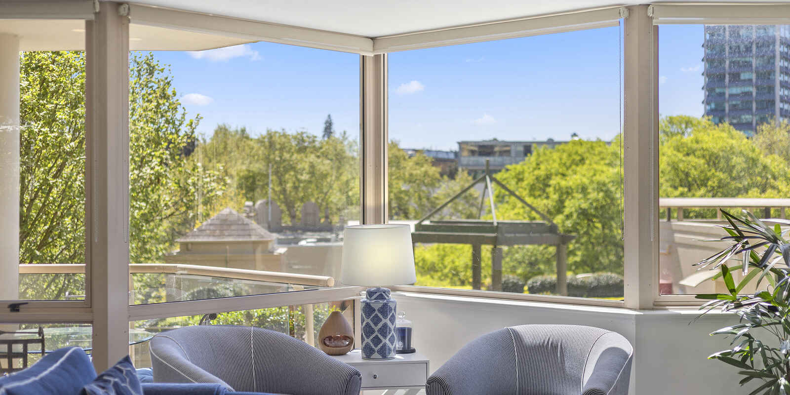 303/63 Crown Street Woolloomooloo