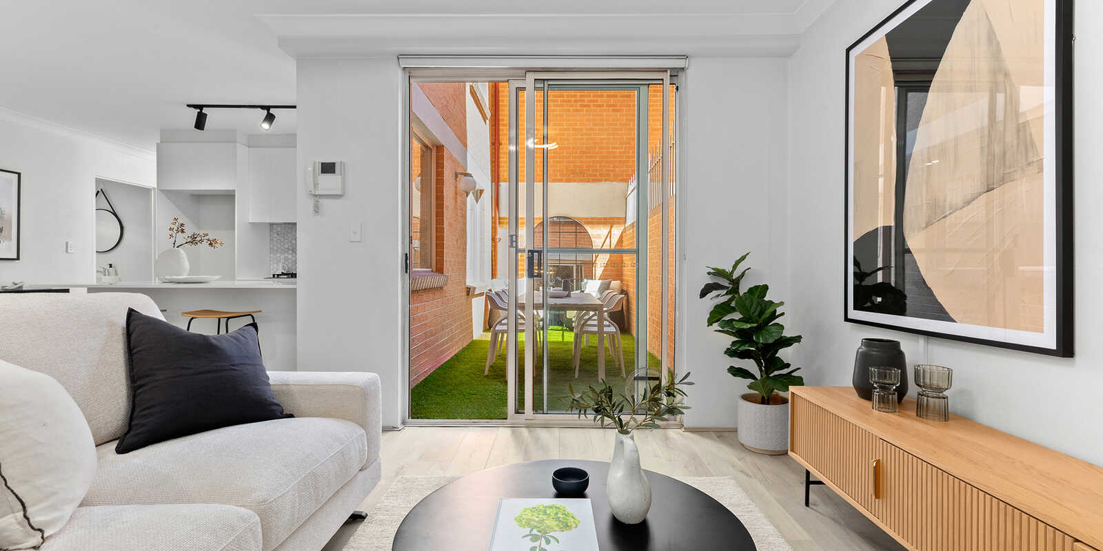 19/8 Norman Street Darlinghurst