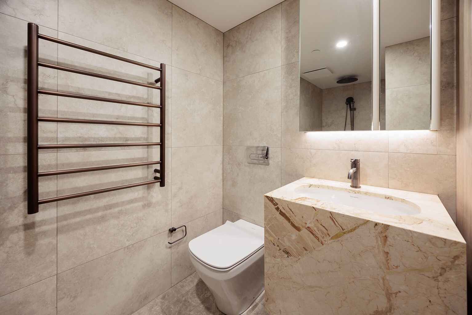 1108/226 Victoria Street Potts Point