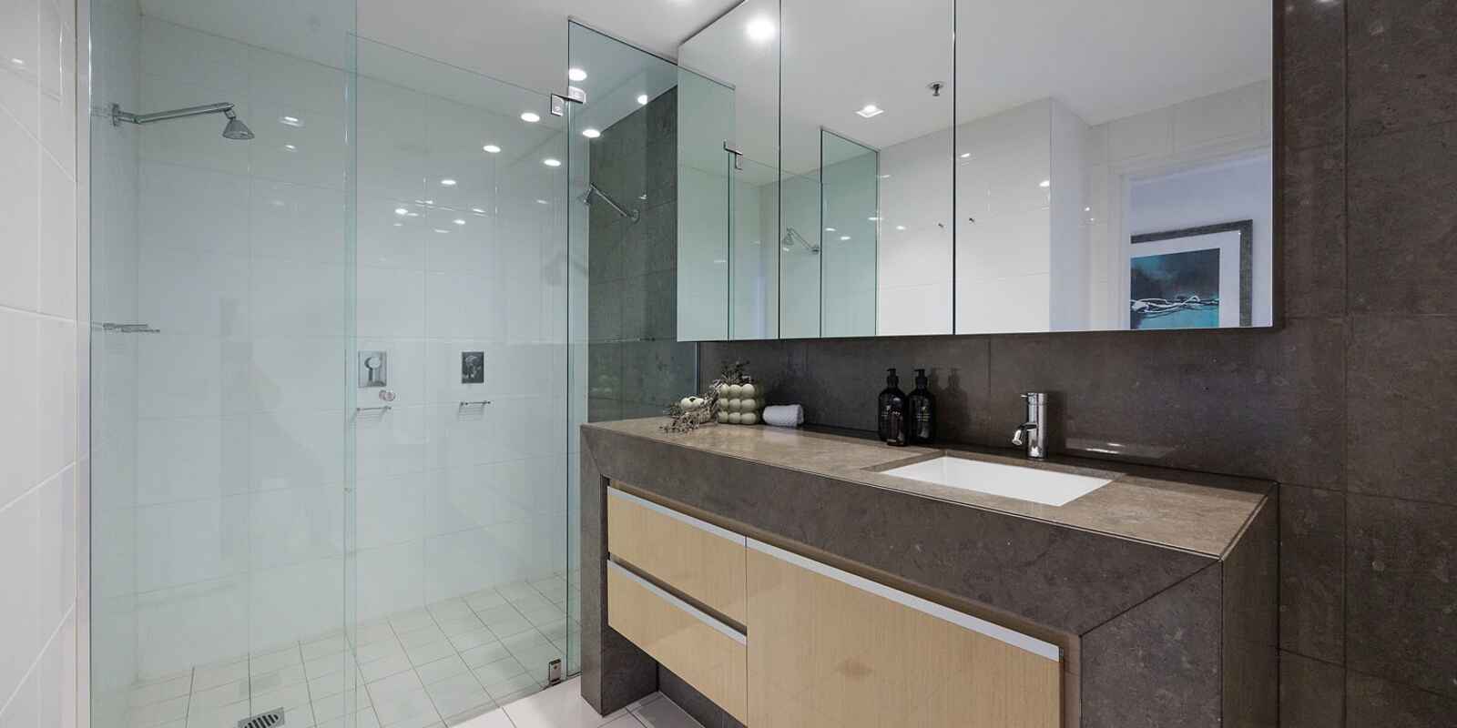 1203/81 Macleay Street Potts Point 1203/81 Macleay Street Potts Point