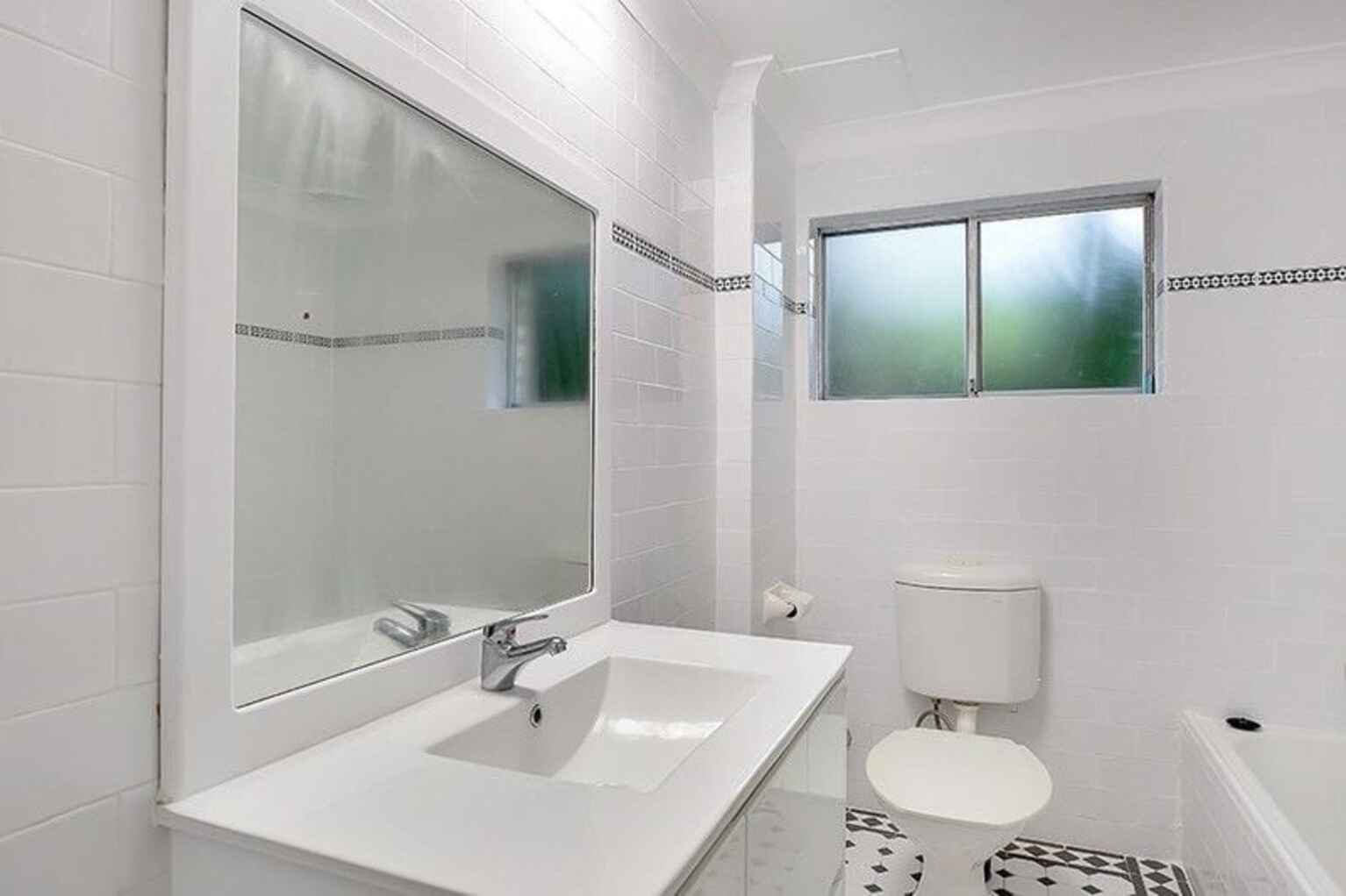 3/27A Eaton Street Neutral Bay