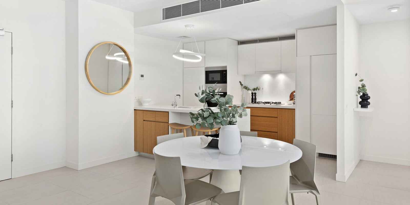 64/68 Sir John Young Crescent Woolloomooloo