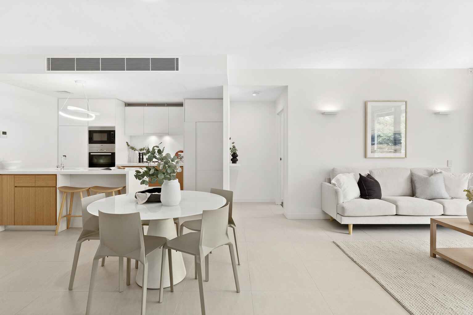 64/68 Sir John Young Crescent Woolloomooloo