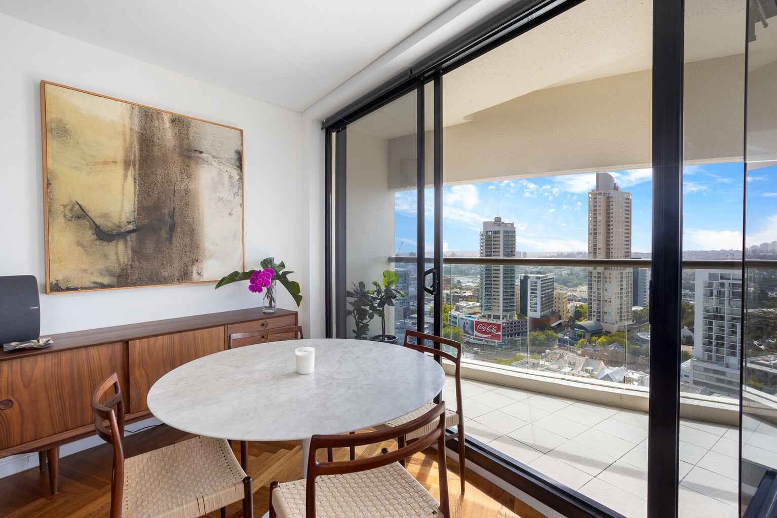 2305/184 Forbes Street Darlinghurst