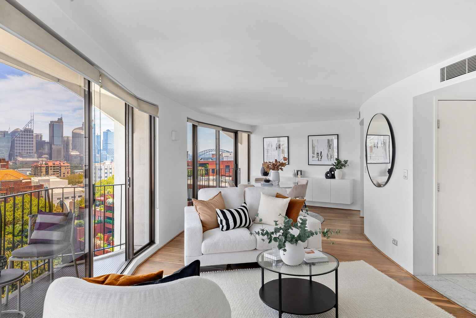 1103/2 Elizabeth Bay Road Elizabeth Bay