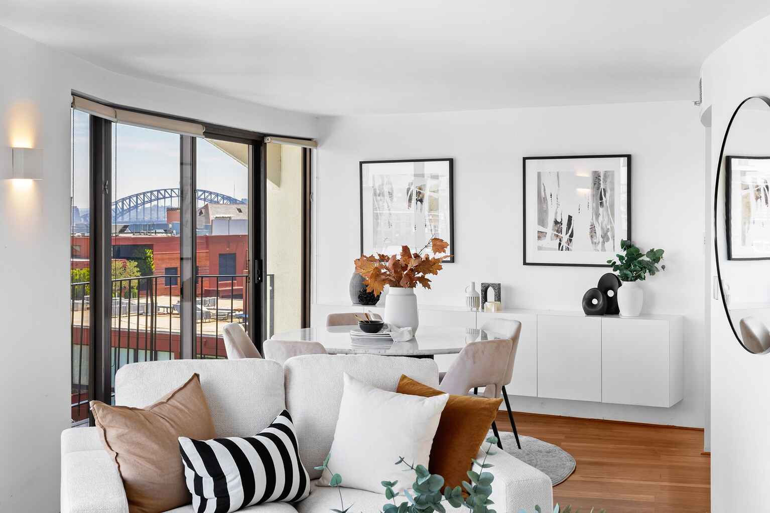 1103/2 Elizabeth Bay Road Elizabeth Bay