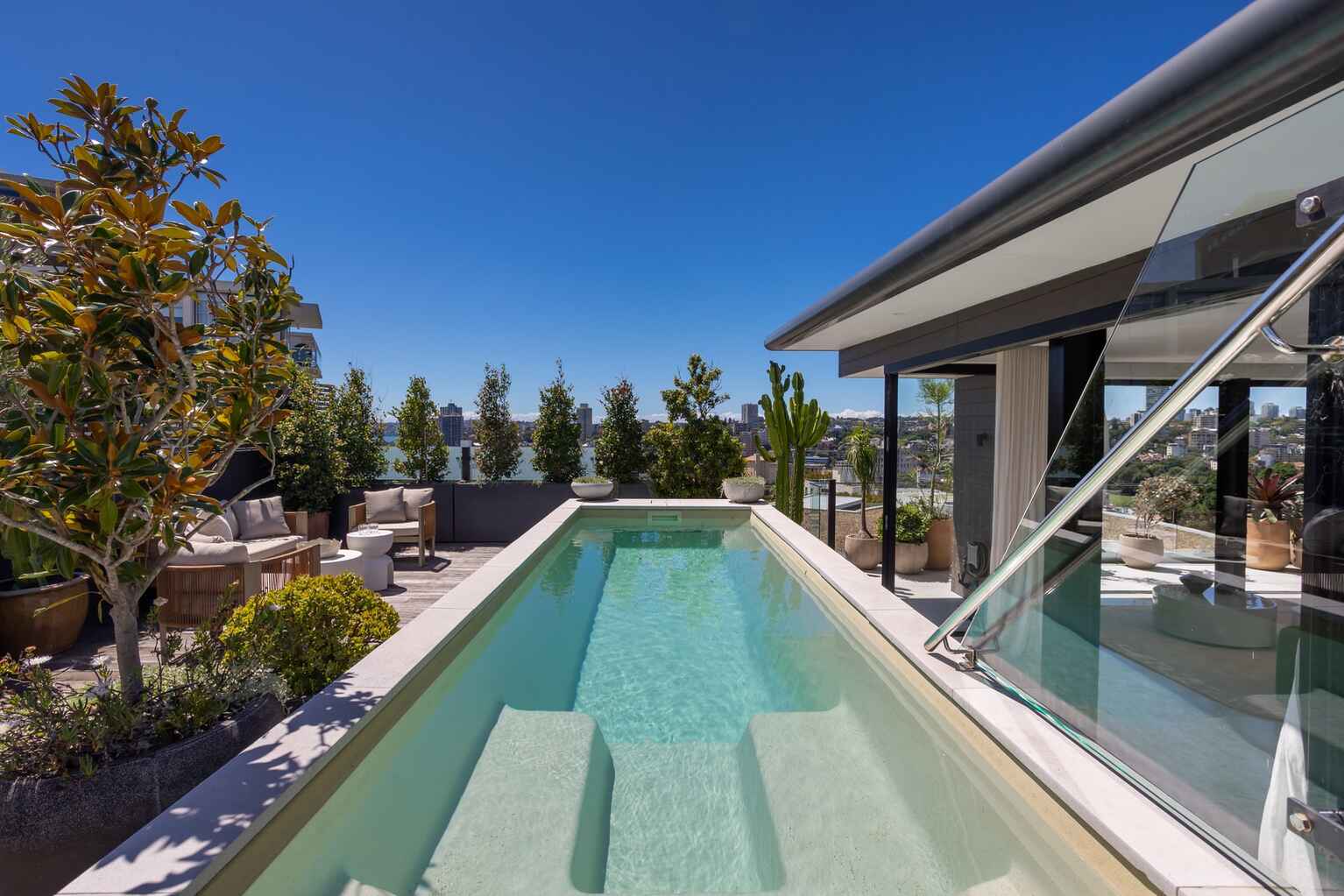 81/6 Greenknowe Avenue Elizabeth Bay