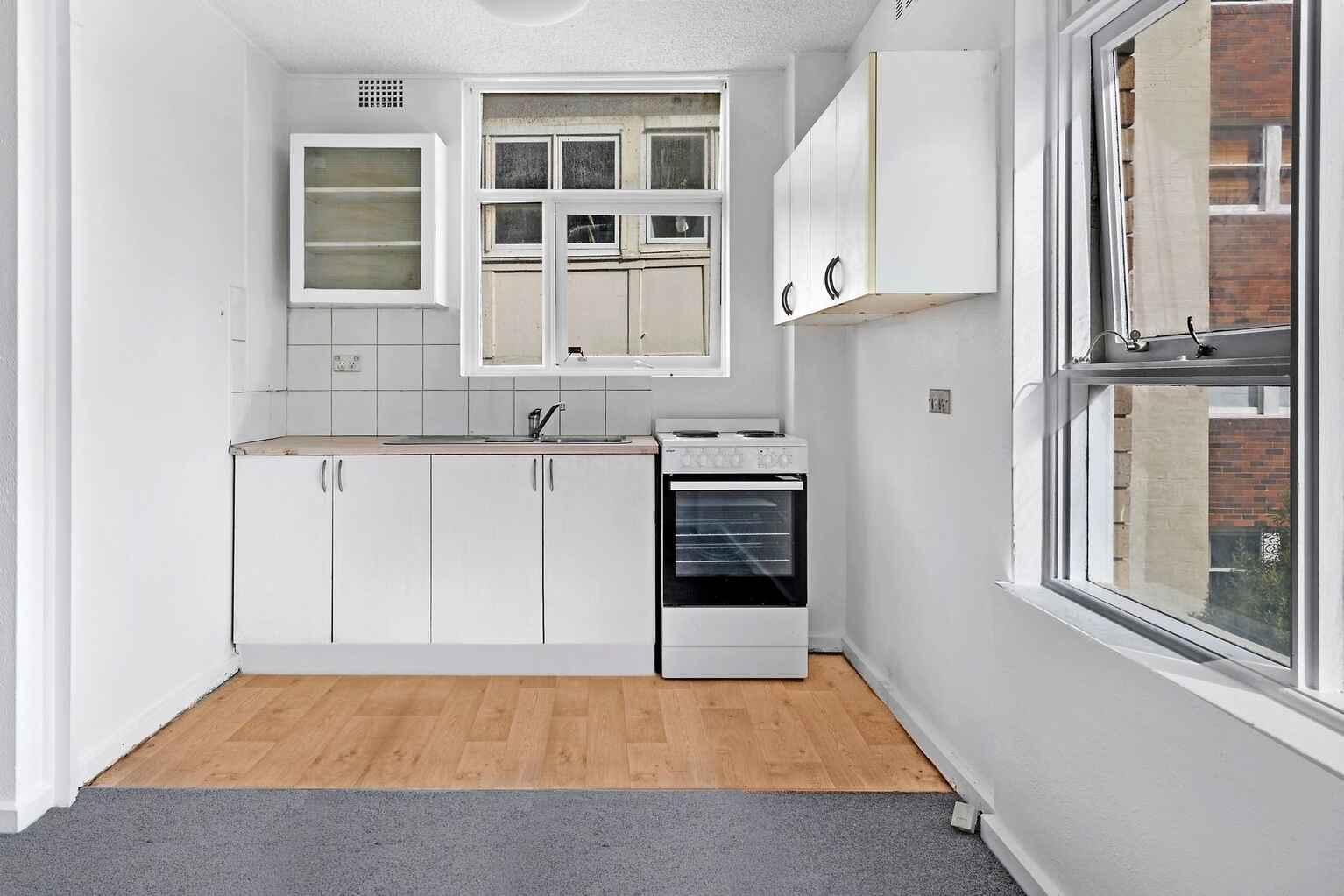 63/27 Ithaca Road Elizabeth Bay