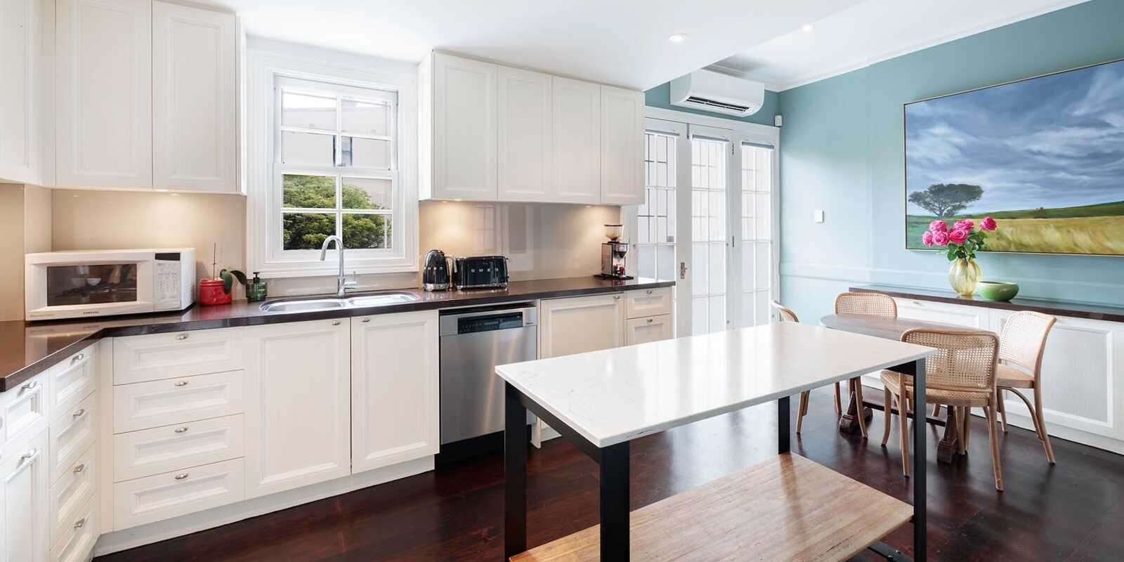 20 Rockwall Crescent Potts Point 20 Rockwall Crescent Potts Point