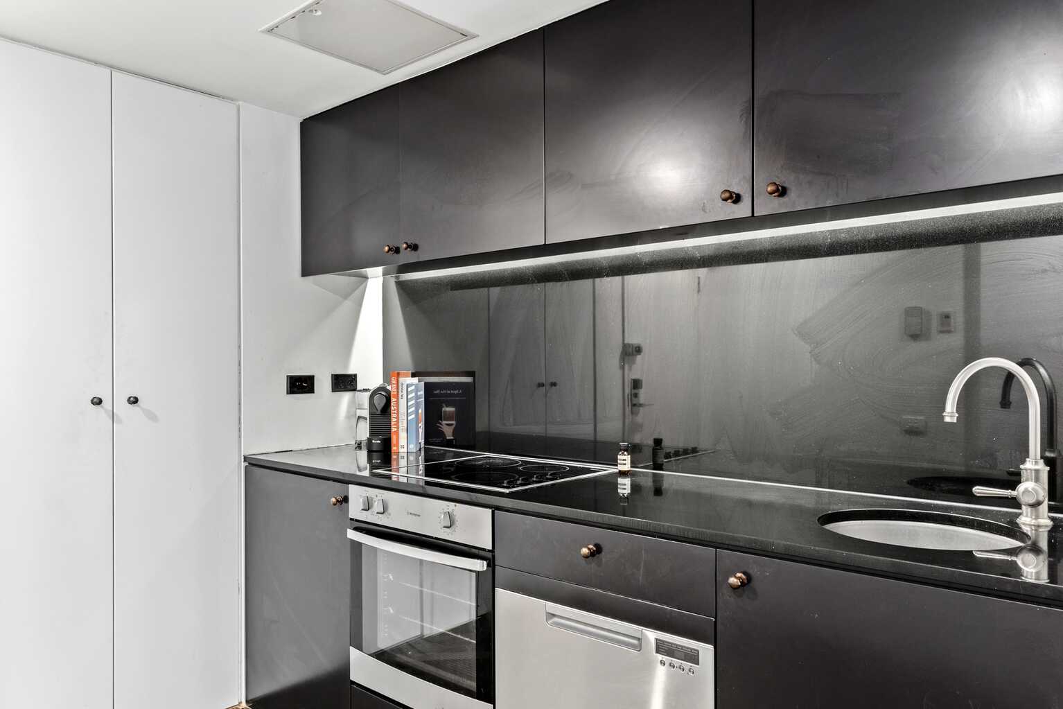 216/50 Macleay Street Potts Point