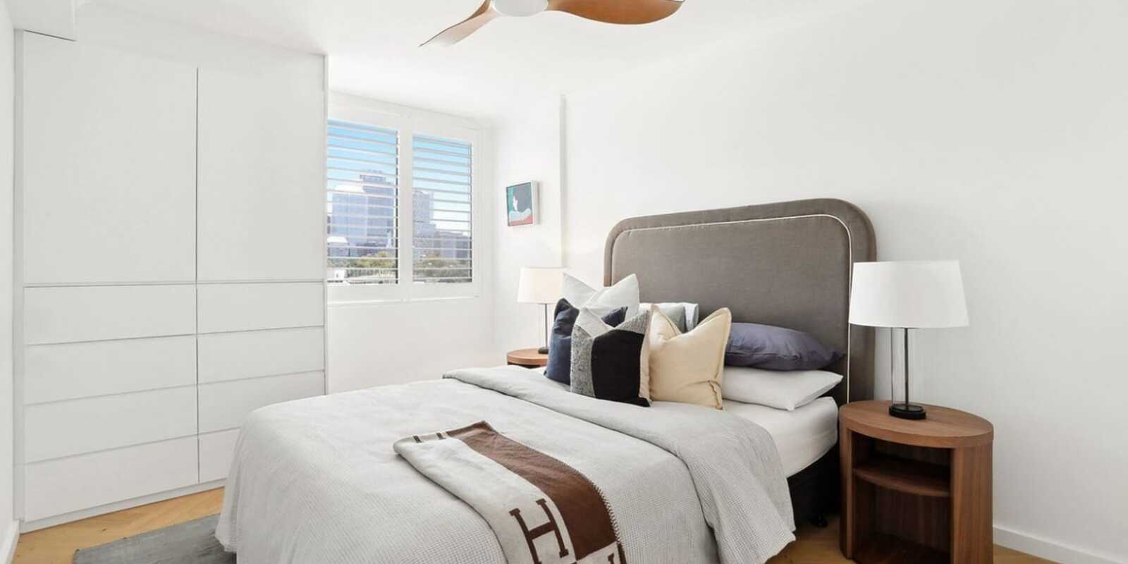 910/73 Victoria Street Potts Point 910/73 Victoria Street Potts Point