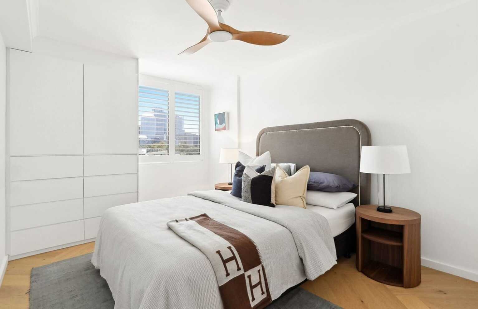 910/73 Victoria Street Potts Point 910/73 Victoria Street Potts Point