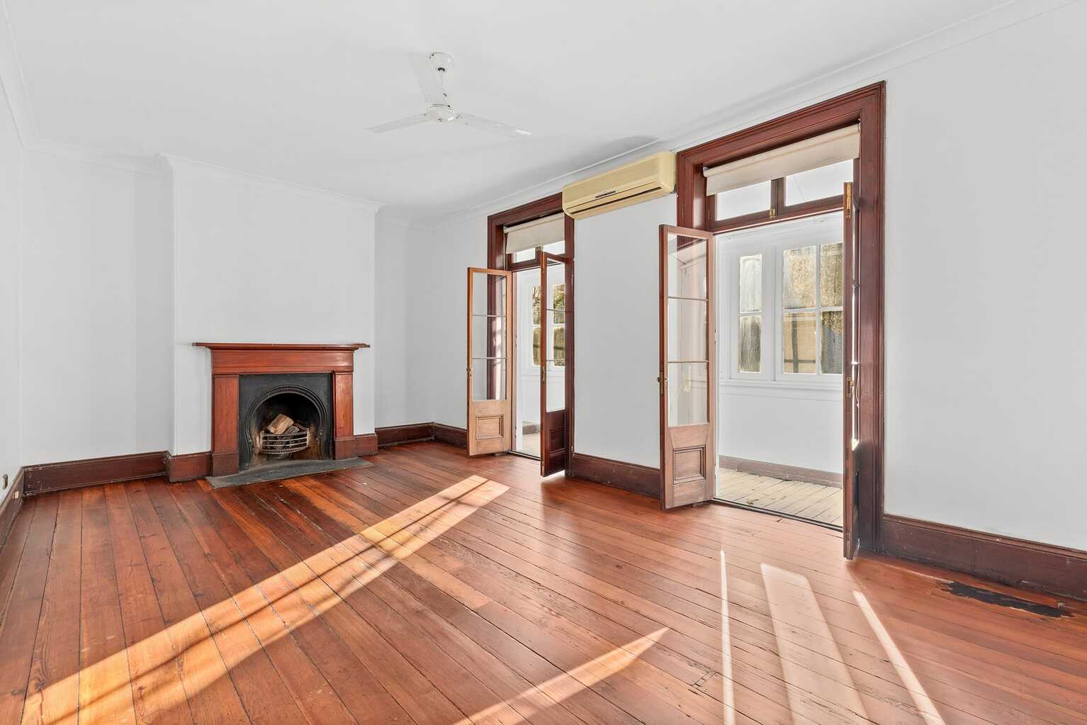 49 Crown Street Woolloomooloo 49 Crown Street Woolloomooloo