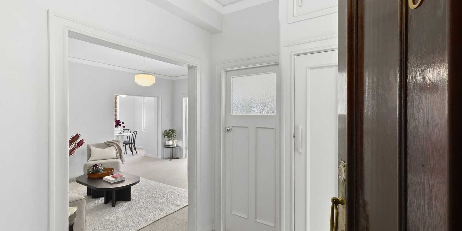 63/8 Birtley Place Elizabeth Bay 63/8 Birtley Place Elizabeth Bay