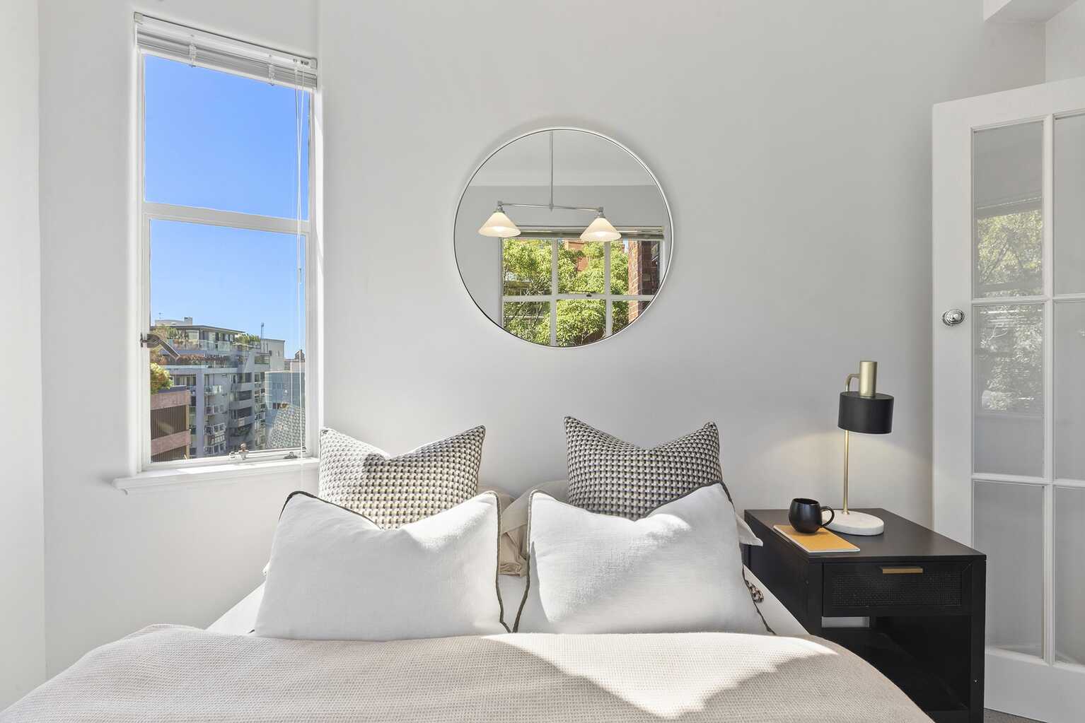 63/8 Birtley Place Elizabeth Bay 63/8 Birtley Place Elizabeth Bay