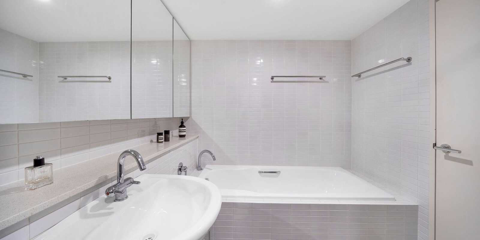 27D/82-94 Darlinghurst Road Potts Point