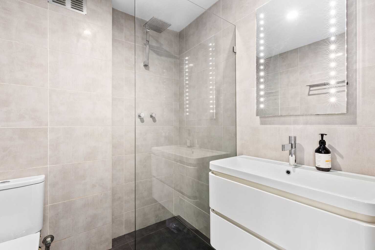 201/76 Roslyn Gardens Rushcutters Bay