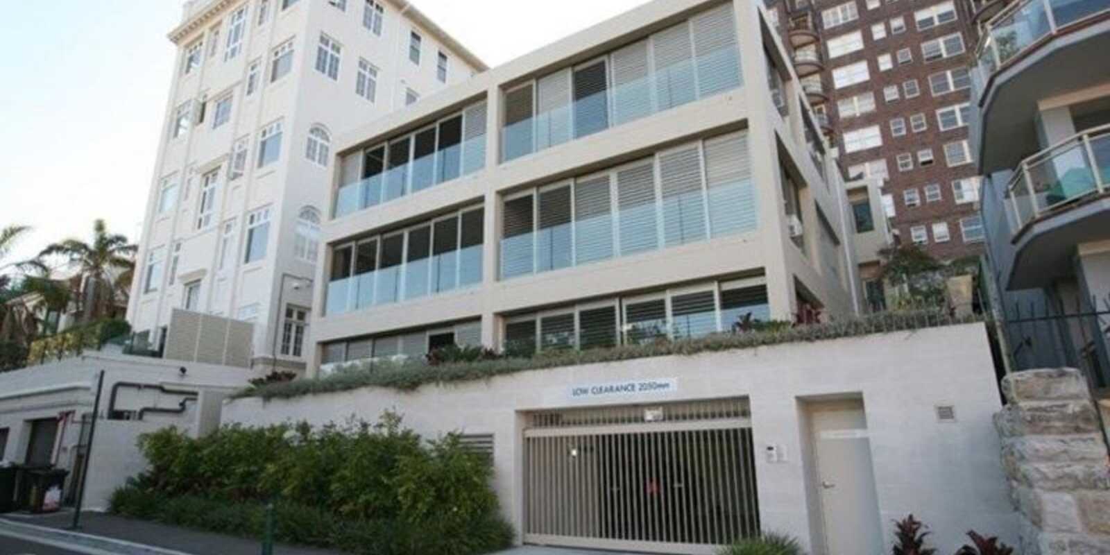 4/11a Billyard Ave Elizabeth Bay