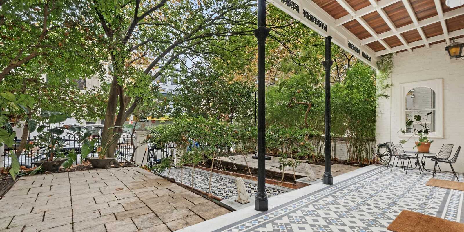 2/113 Victoria Street Potts Point