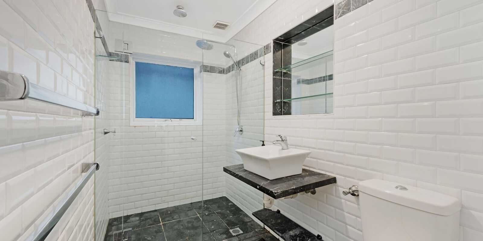 2/113 Victoria Street Potts Point