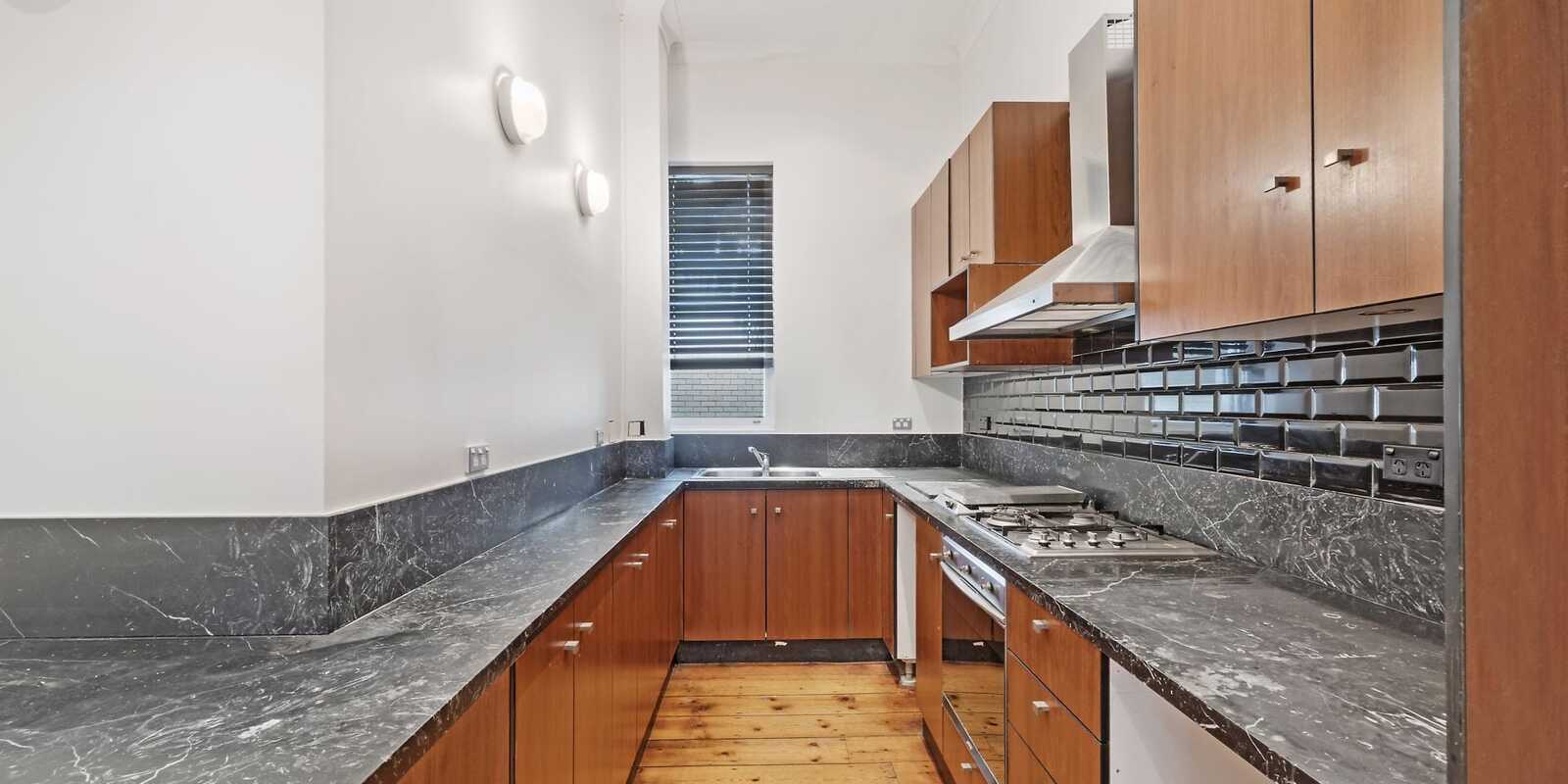 2/113 Victoria Street Potts Point